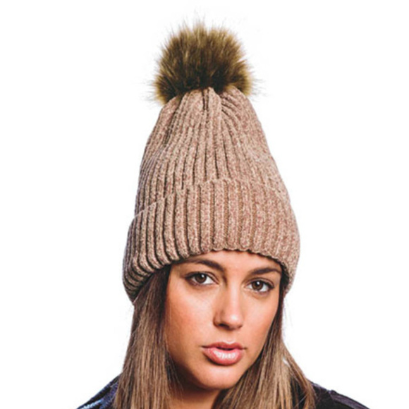 Chenille Ribbed Knit Beanie Fuzzy Lined With Pom-p - Picture 1 of 1